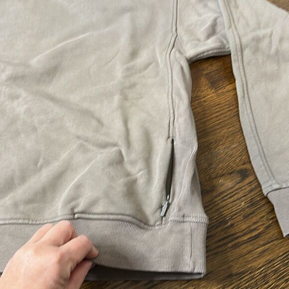 Lululemon Chill On Pullover in Carbon Dust - Size 12 - Picture 2 of 11